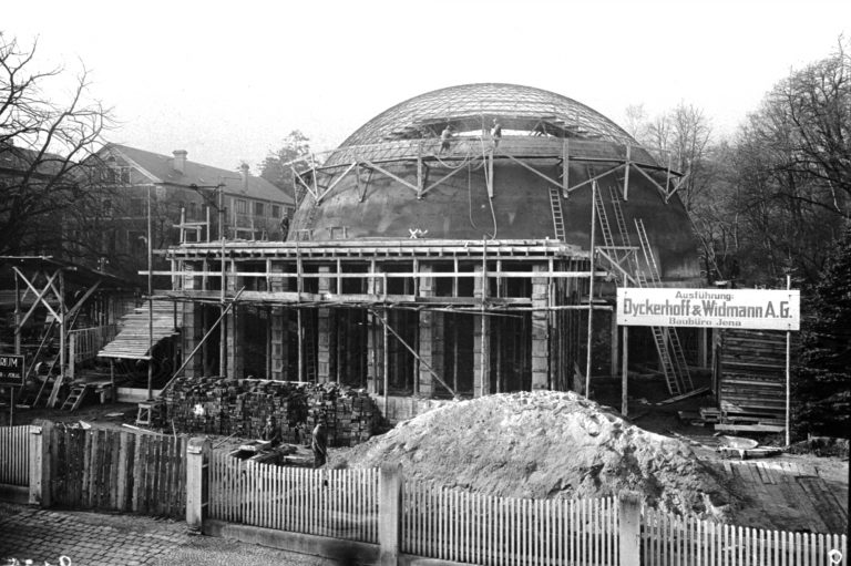 Bauphase des Planetarium Jena 1925